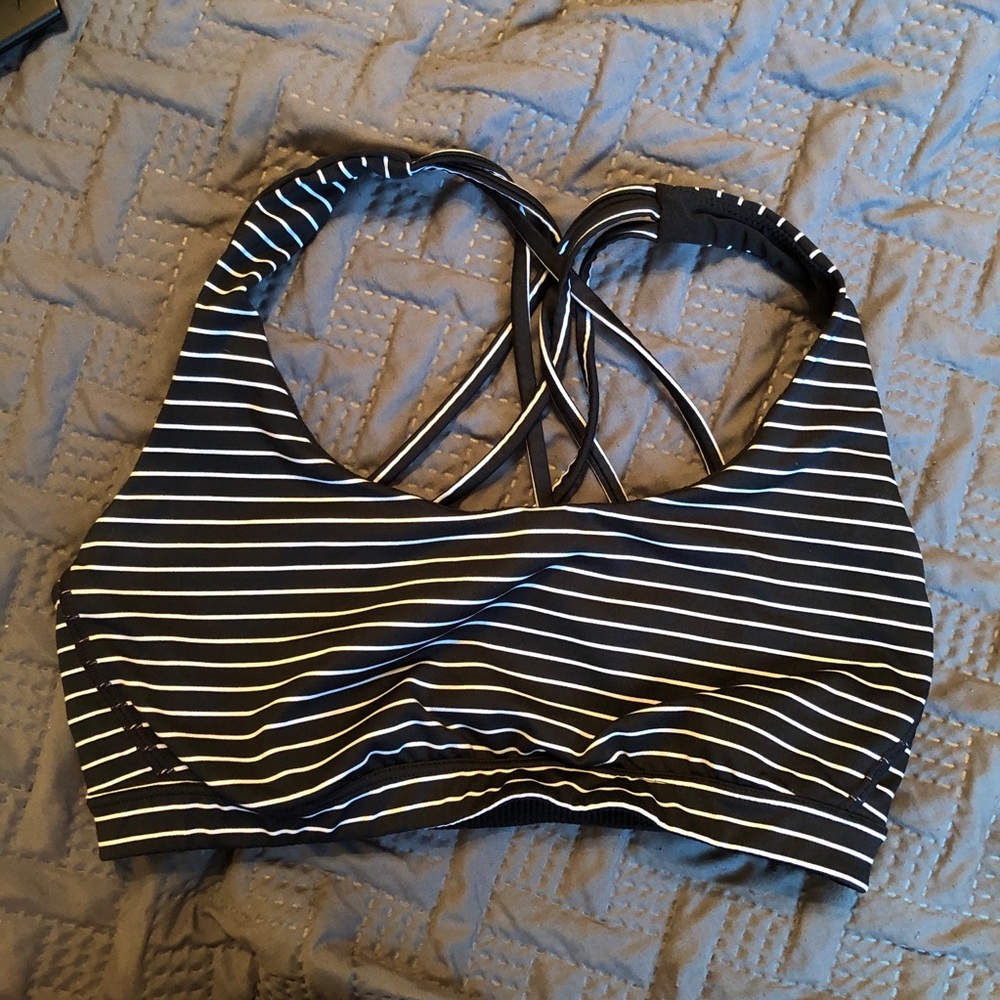 Victoria’s Secret PINK Sports Bra